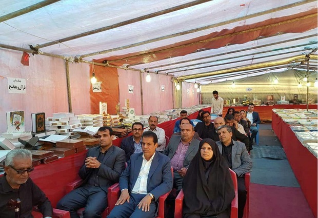 دشتی پیشتاز باشگاه کتاب خوانی پیشتاز دراستان بوشهراست