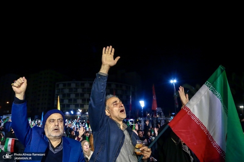 چهل و هفتمين شب اجتماع پرشور مردم در ميدان وليعصر (عج)