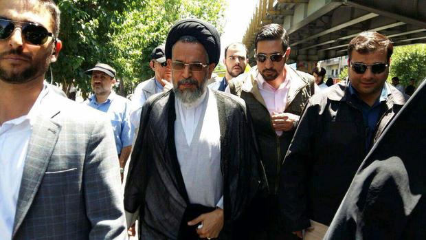 عکس: حضور وزیر اطلاعات در راهپیمایی روز قدس