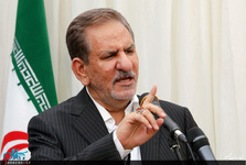 جهانگیری: تفاهم ایران و آمریکا، آغاز فصلی نوین در سیاست خارجی و داخلی است/ توجه توأمان به دو میدان دفاع و دیپلماسی، شرط عبور از بحران‌های پیش رو است/ همه باهم به یاری ایران، ملت و نظام بشتابیم