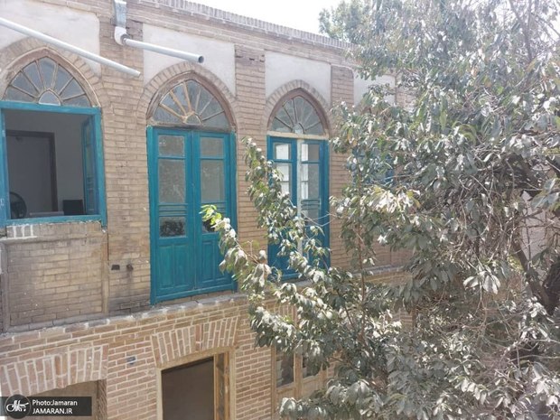 خانه پدری جلال آل احمد پاتوق اهالی فرهنگ و هنر می‌شود/ مرمت 80 درصد از خانه تاریخی خانه حاج سیداحمد طالقانی