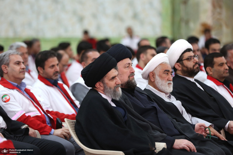 دیدار امدادگران هلال احمر با سید حسن خمینی