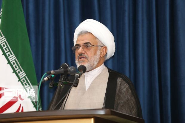 هدف آمریکا کشاندن ایران به پای میز مذاکره است