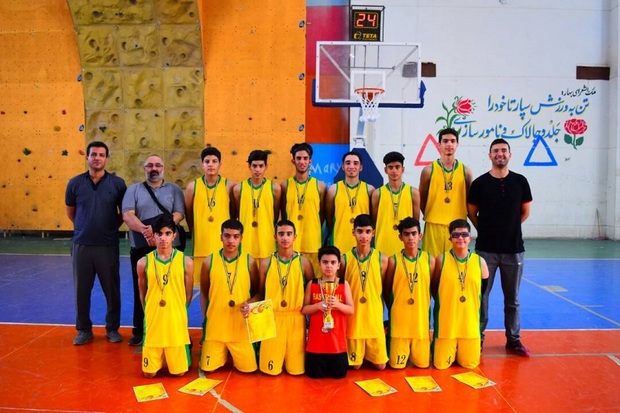 شیراز قهرمان رقابت های بسکتبال نوجوانان فارس شد