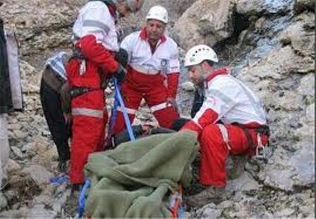 تلاش امدادگران کوهستان بی نتیجه ماند فردی بر اثر سقوط از ارتفاعات گرین نهاوند جان باخت