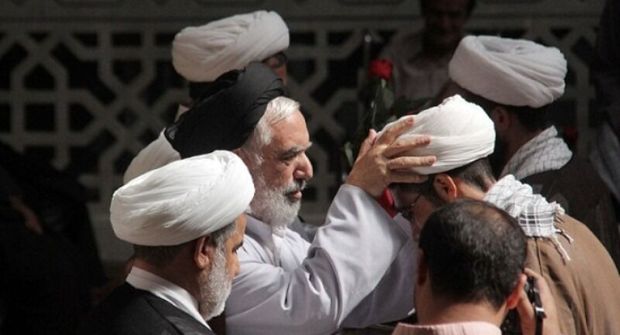 مراسم عمامه‌گذاری طلاب استان‌های خراسان در مشهد برگزار شد