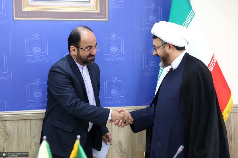 امضا تفاهم نامه بین موسسه تنظیم ونشر آثار امام خمینی با مجمع بین المللی اساتید دانشگاه ها
