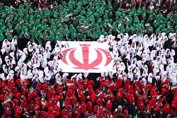 دعوت شخصیت ها ، سازمان ها و نهادهای قم از مردم برای حضور باشکوه در راهپیمایی 22 بهمن