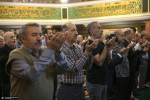 اقامه نماز عید سعید فطر در حسینیه شماره 2 جماران