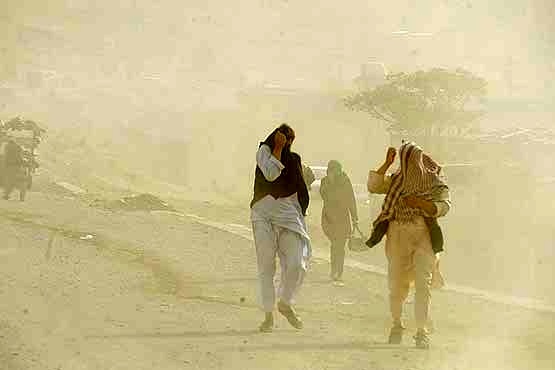 وزش باد با سرعت 90 کیلومتر در سیستان و بلوچستان  گرد و غبار در زاهدان 11 برابر حدمجاز