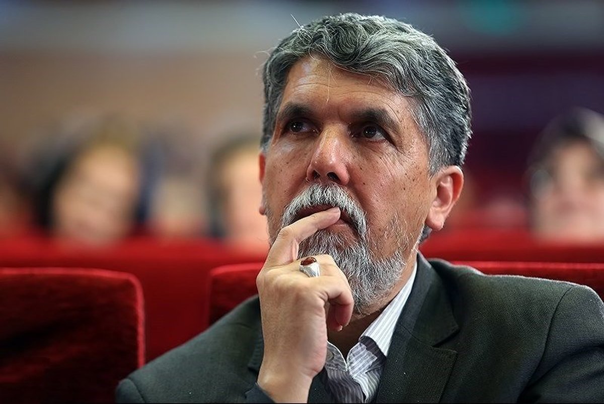واکنش وزیر فرهنگ به استعفاء از هیات دولت و شرکت در جشنواره فیلم فجر
