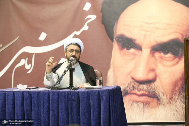 کمساری: اندیشه امام ملاک درستی یا نادرستی عملکرد مسوولان است
