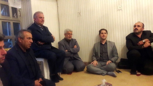 دیدار رئیس و اعضای شورای شهر رشت با خانواده شهید مدافع حرم اسماعیل سیرت‌نیا