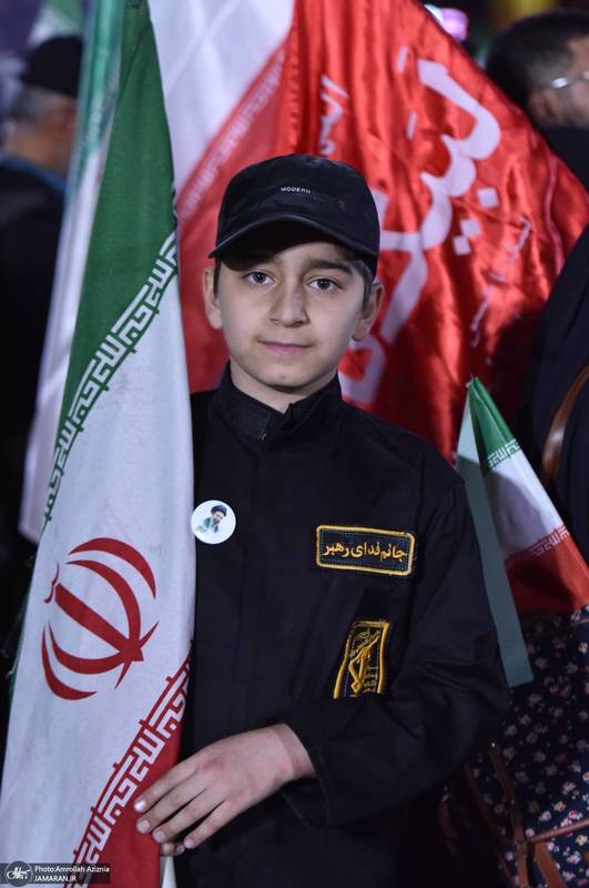 پنجاه و پنجمین شب اجتماع پر شور مردم در میدان جمهوری اسلامی