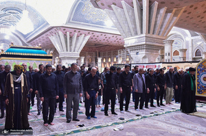 مراسم عزاداری ظهر عاشورا در حرم مطهر امام خمینی