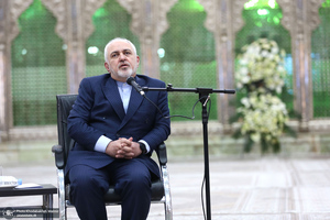کنفرانس بین‌المللی گفتمان سیاسی از دیدگاه امام خمینی؛ نظام بین الملل و مسایل جهان اسلام / ظریف سید حسن خمینی
