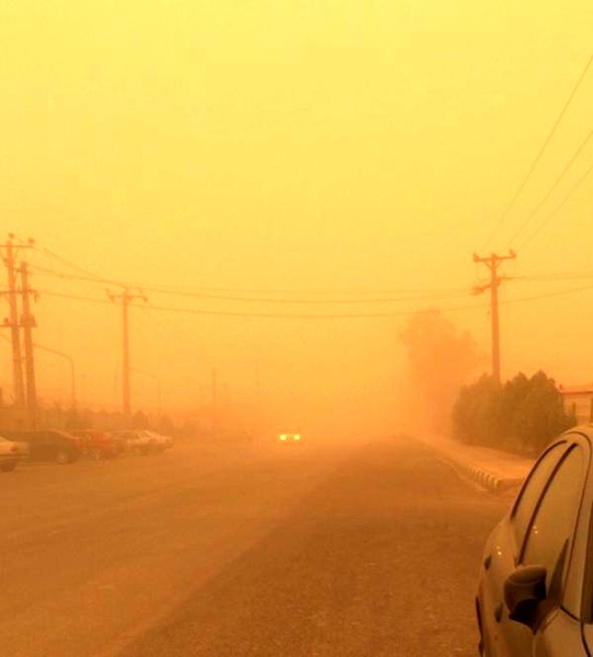 تعطیلی مراکز آموزشی آبادان به علت گرد وغبار شدید