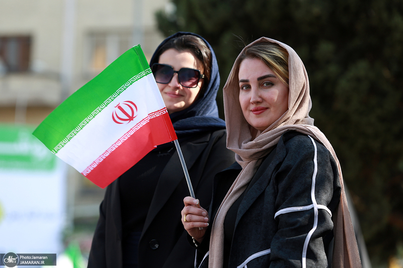 راهپیمایی دختران «جان‌فدای ایران»- ۲