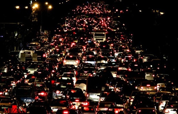 حجم ترافیک در آزادراه تهران-کرج- قزوین سنگین است
