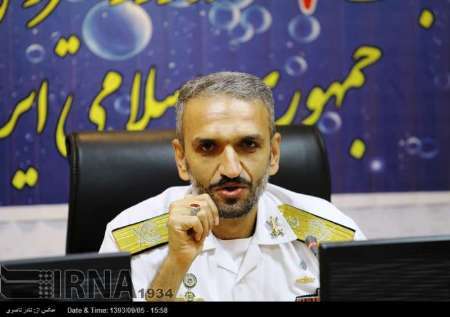 نیروهای دریایی ارتش ایران و عمان تمرین مشترک اجرا می کنند