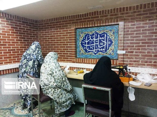 ۲۰ کارگاه تولید ماسک در بقاع متبرکه استان تهران راه‌اندازی شد
