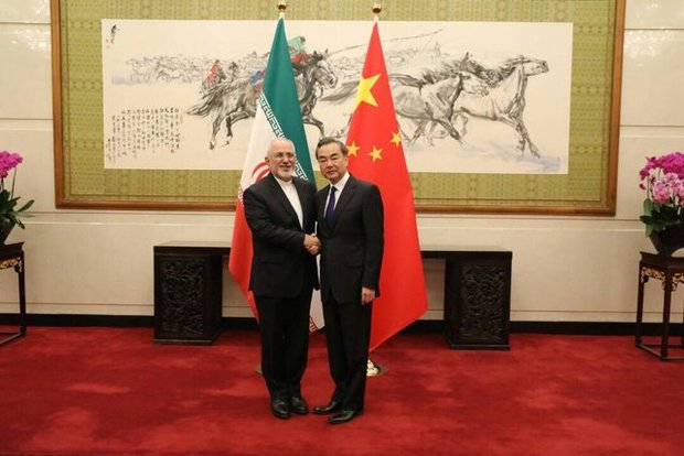 محمد جواد ظریف با وزیر خارجه چین دیدار کرد
