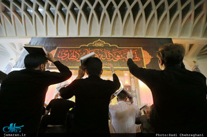 مراسم احیاء شب نوزدهم ماه مبارک رمضان در حرم مطهر حضرت معصومه(س)