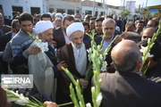 نماینده ولی‌فقیه در مازندران نخستین روز کاری را از گلزار شهدا شروع کرد