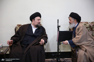 دیدار جمعی از روحانیون با سید حسن خمینی