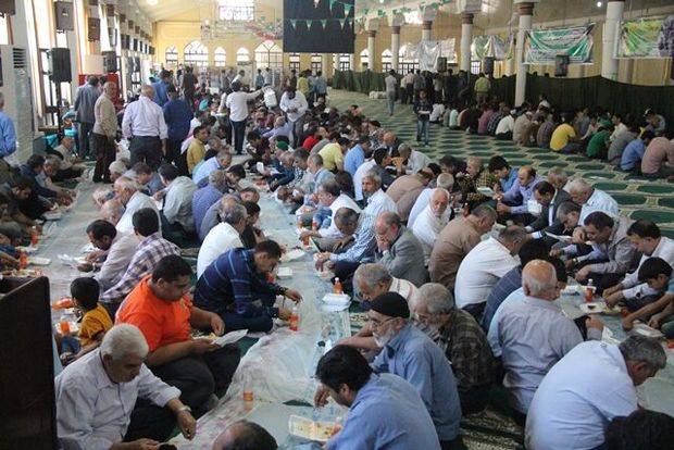 ۲۲ هزار نفر در مساجد سبزوار اطعام شدند
