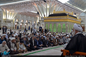تجدید میثاق رئیس و جمعی از مدیران کمیته امداد امام خمینی(س) با آرمان های امام و شهدا 