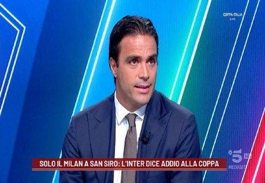 طارمی دست وپا چلفتی است!