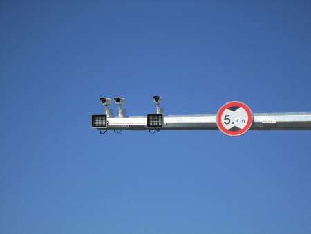 57 دوربین کنترل سرعت در جاده های خراسان جنوبی فعال است