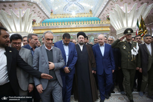 تجدید میثاق رئیس و جمعی از نمایندگان مجلس شورای اسلامی با آرمان‌های امام خمینی(س)-2