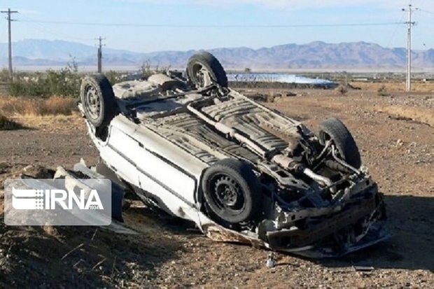 واژگونی خودروی سمند در فسا راننده را به کام مرگ کشاند