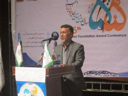 جوایز حسن تحصیل بنیاد البرز به 101 دانش آموز قزوینی اهدا شد