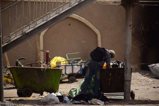 ۵۰ زباله‌گرد برای مقابله با کرونا در خمین ساماندهی شدند