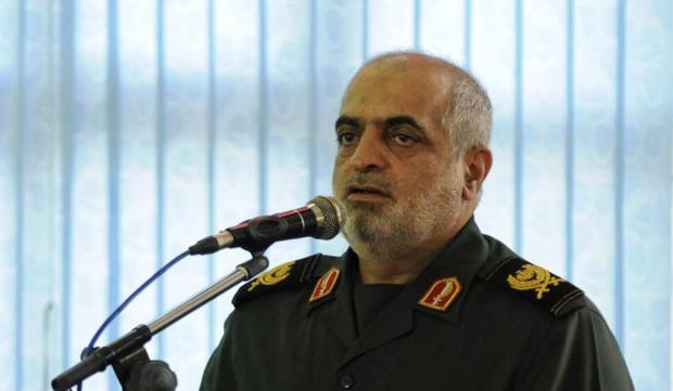 جبهه رسانه ای در برابر هجمه های فرهنگی استکبار مقابله کند