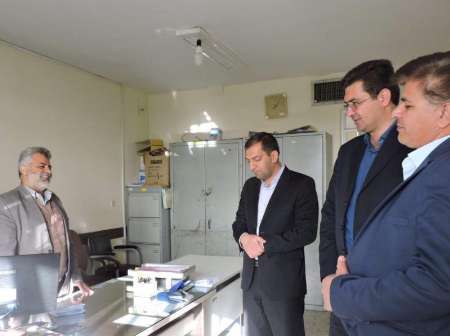 فرماندار مهریز بر استقلال اقتصادی مددجویان کمیته امداد تاکید کرد