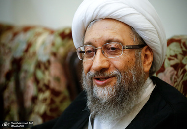 آملی لاریجانی: غنی سازی در کشور از خطوط قرمز مذاکرات است/ هیچ کس حق عقب نشینی از خطوط قرمز نظام را ندارد