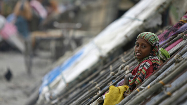 «بلبل» باعث فرار صدها هزار نفر در بنگلادش شد