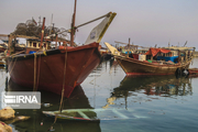 سه دریانورد یک فروند لنج باری درآبهای بوموسی نجات یافتند