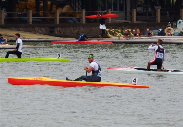 بوشهر بر سکوی قهرمانی قایقرانی کشور ایستاد
