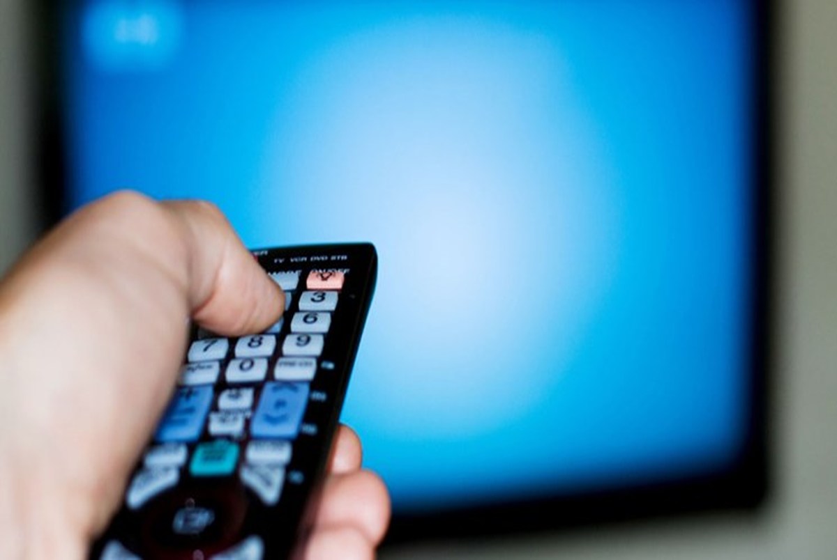 خطر لخته شدن خون با تماشای بیش از حد تلویزیون!