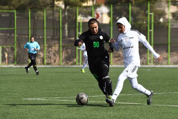 پیروزی دختران ذوب آهن مقابل تیم استان فارس