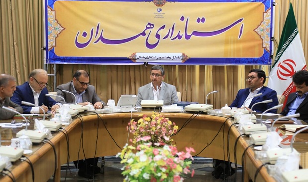 استاندار همدان: انتخابات را فارغ از نگاه های حزبی برگزار می کنیم