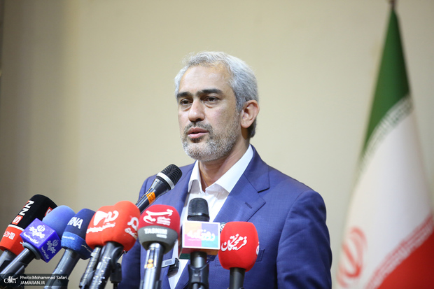 مدنی‌زاده، وزیر اقتصاد: اولویت دولت موضوع معیشت مردم بوده و هست