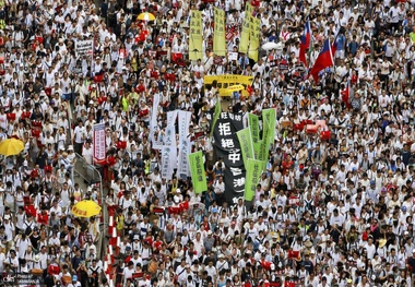 عکس/ بزرگترین راهپیمایی در هنگ کنگ