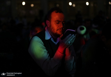 مراسم معنوی اعتکاف در مسجد امام حسن عسکری(ع) قم 