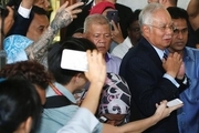 نخست وزیر سابق مالزی در 25 مورد تفهیم اتهام شد